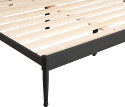 Carter King Traditional Bed