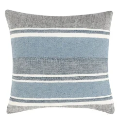 Lynne Pillow