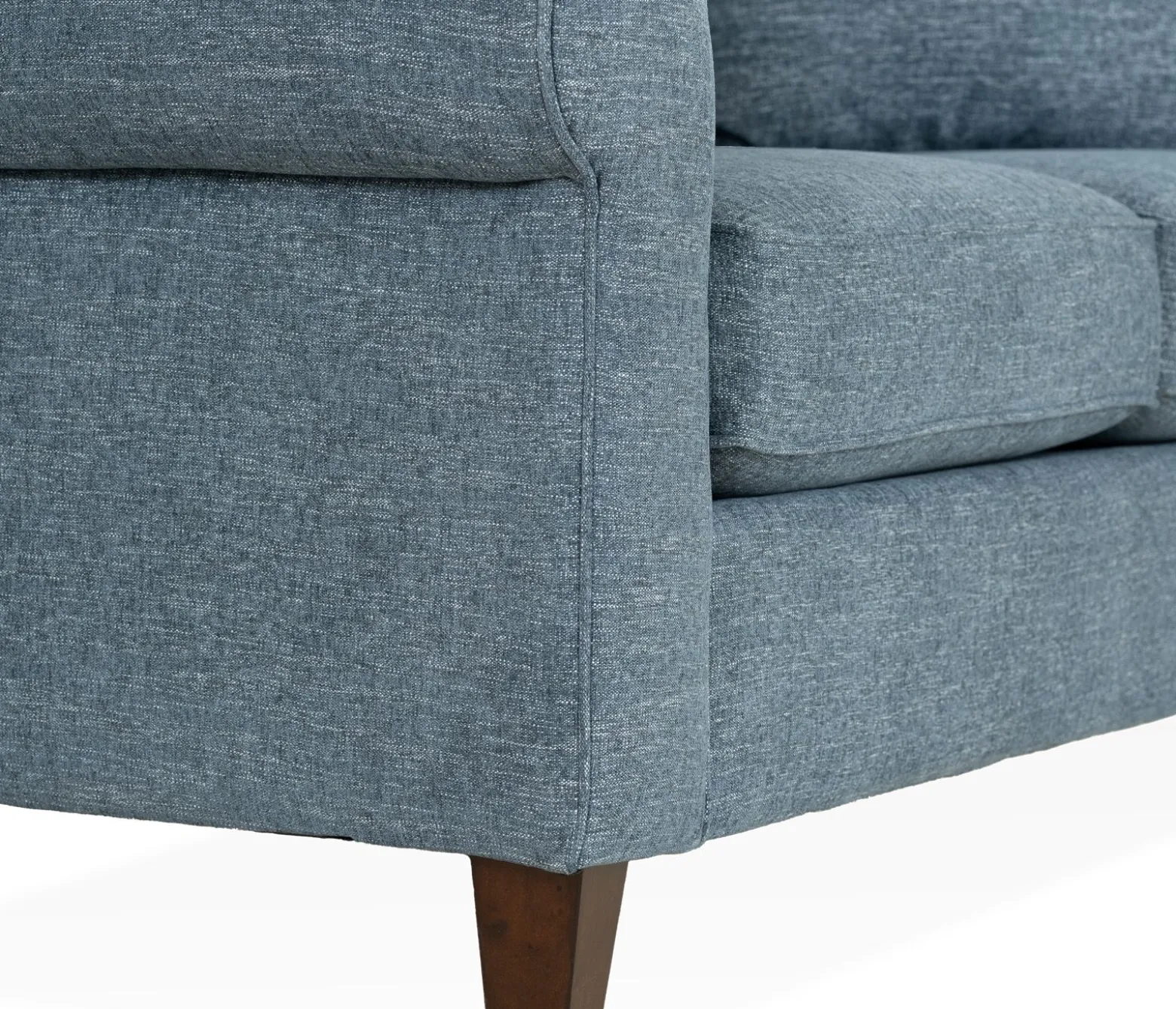 Phoenix Loveseat