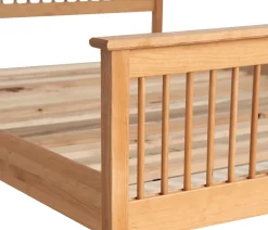 Shaker King Spindle Bed