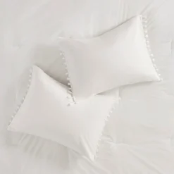 Tassle Ivory 3-Piece Comforter Set - Queen