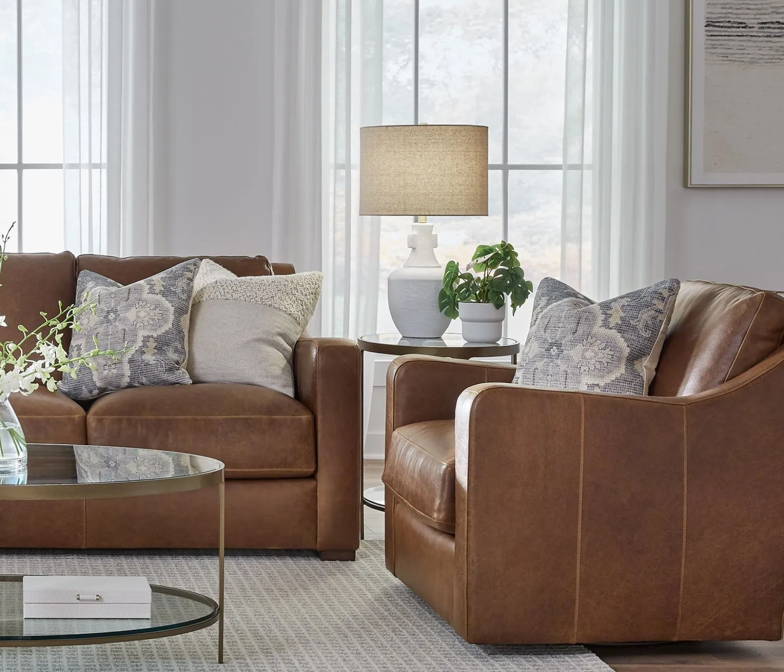 Ventura Leather Swivel Chair